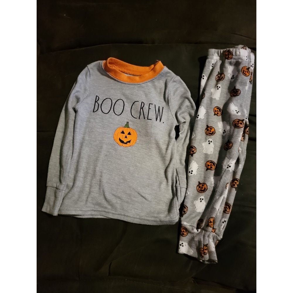 Rae Dunn Halloween boo crew pajamas size 2t